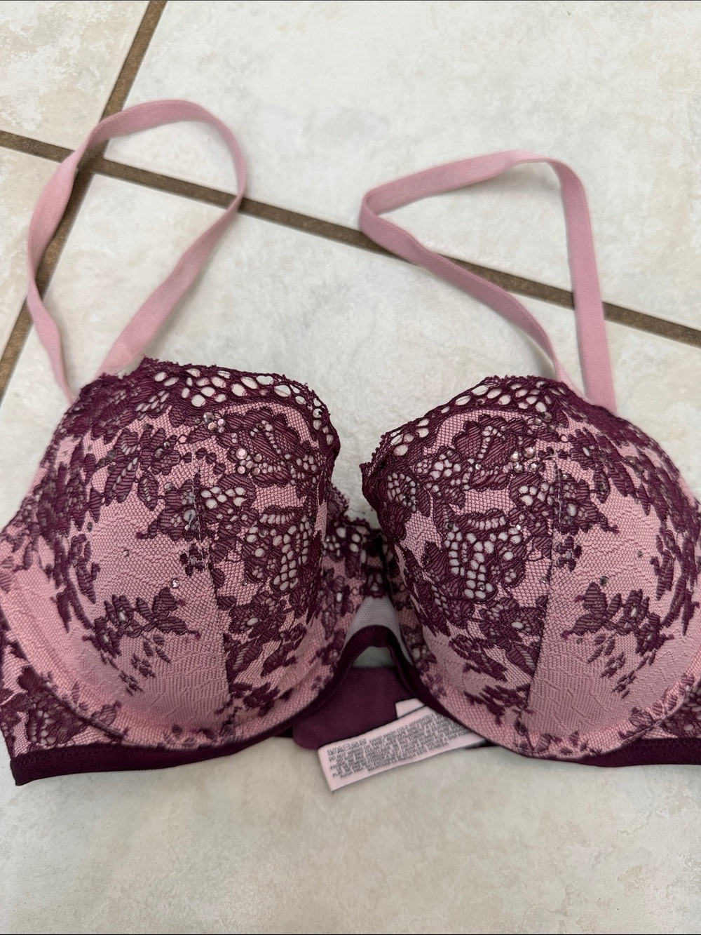 VICTORIA'S SECRET Dream Angels Lined Demi Pink Bra w/Burgundy Lace Overlay 32D